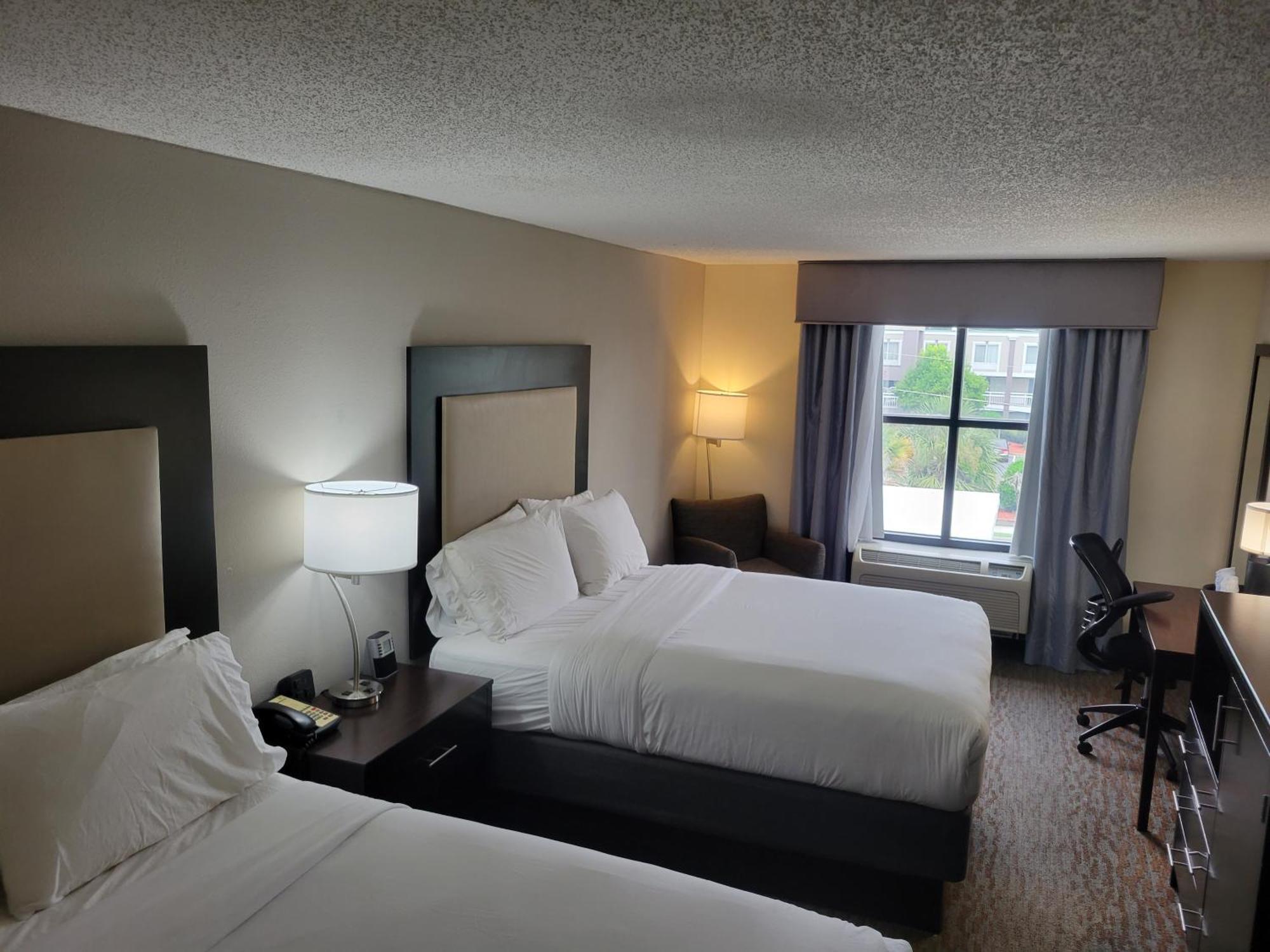 Holiday Inn Hotel Atlanta-Northlake, A Full Service Hotel Tucker Ngoại thất bức ảnh